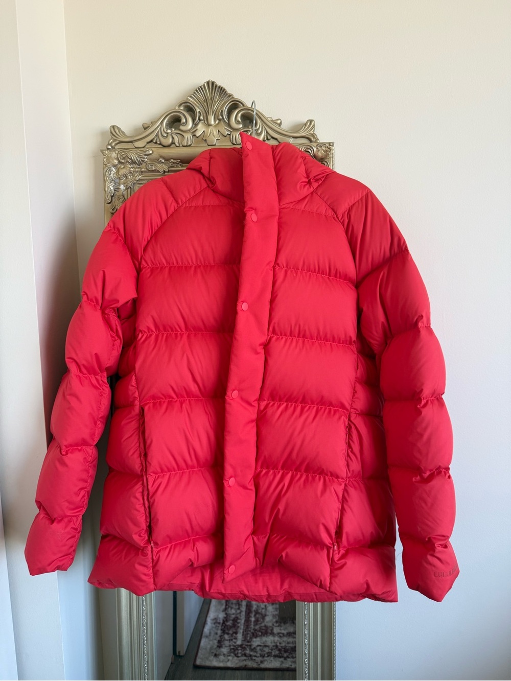 Lululemon Men's Wunder Puff Jacket (Red) - Small